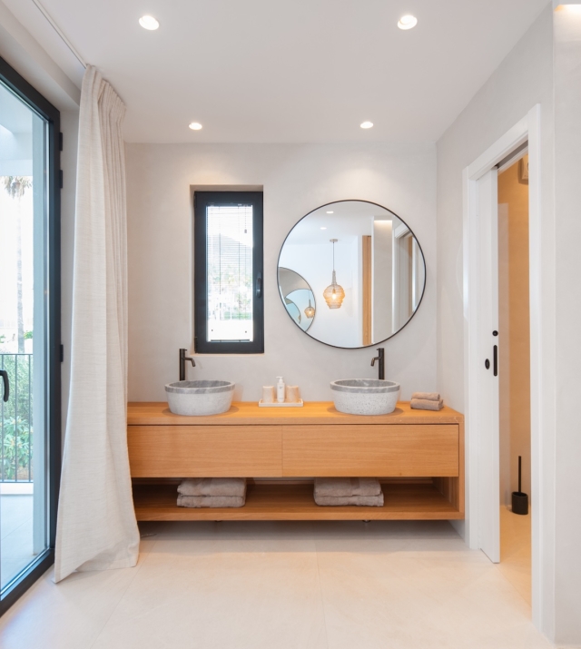 Resa Estates Ibiza can pep villa sale koop modern bathroom 2.jpg